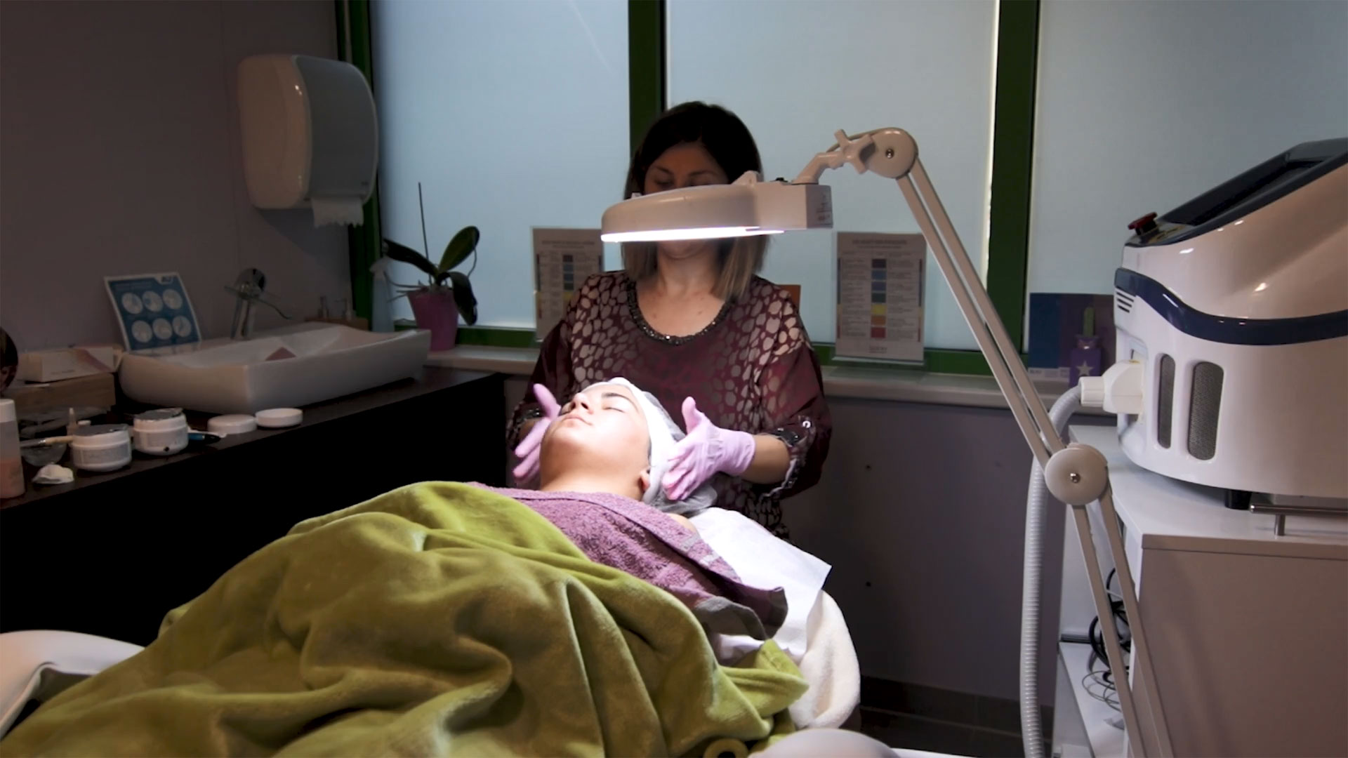 Microneedling treatment (Dermapen treatment) — изображение 8